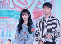 娱乐圈吃瓜标题,揭秘最新吃瓜大事件！