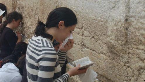 娱乐吃瓜君说七七视频,娱乐吃瓜君带你揭秘娱乐圈幕后故事